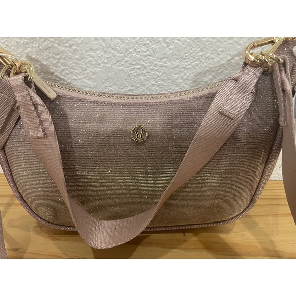 Lululemon City Essentials Small Shoulder Bag Glitter NWT - Picture 2 of 5